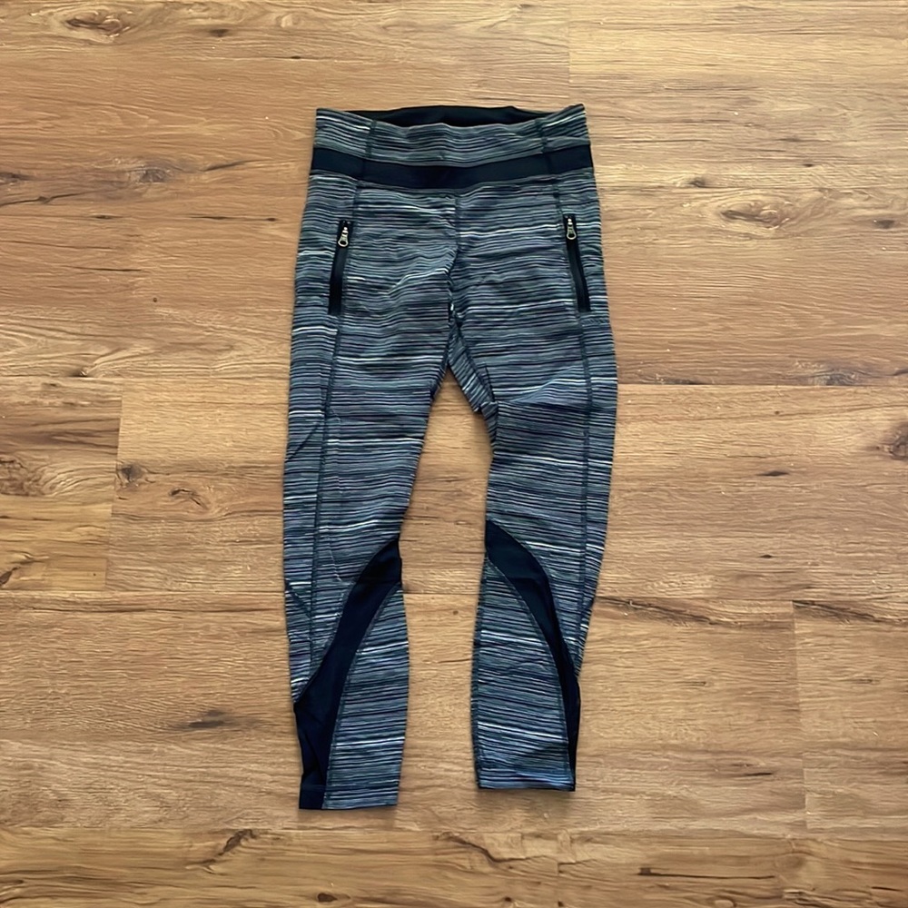 GUC lululemon size 6 leggings with pockets
